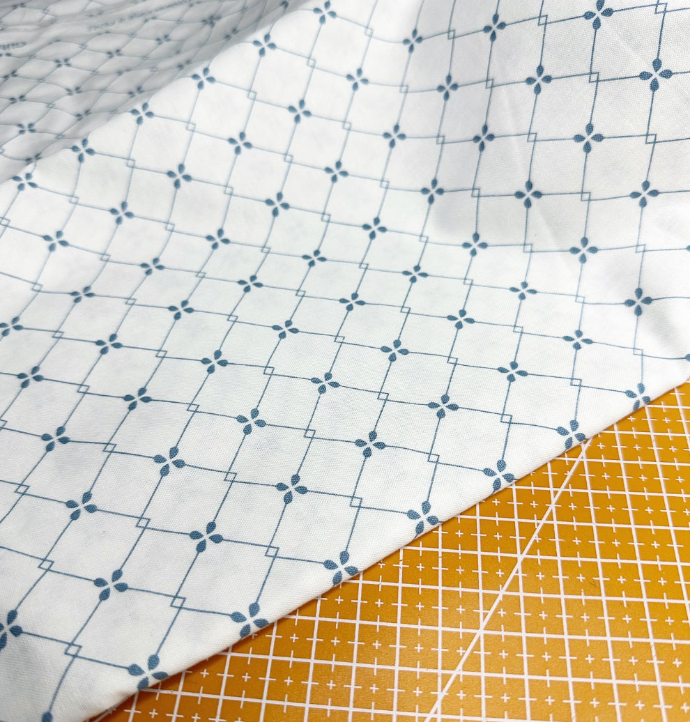 Simple Pattern Print Woven Fabric