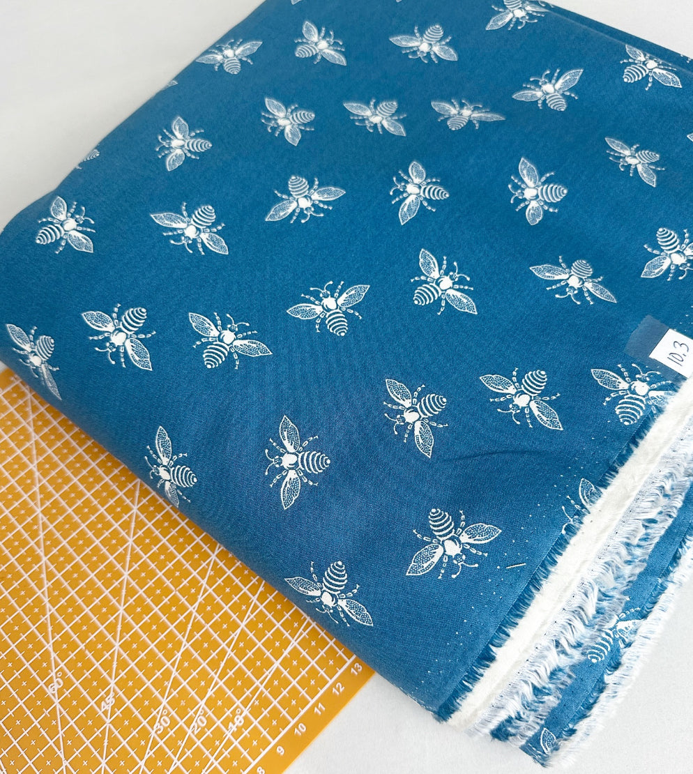 French Bee Print Woven Fabric