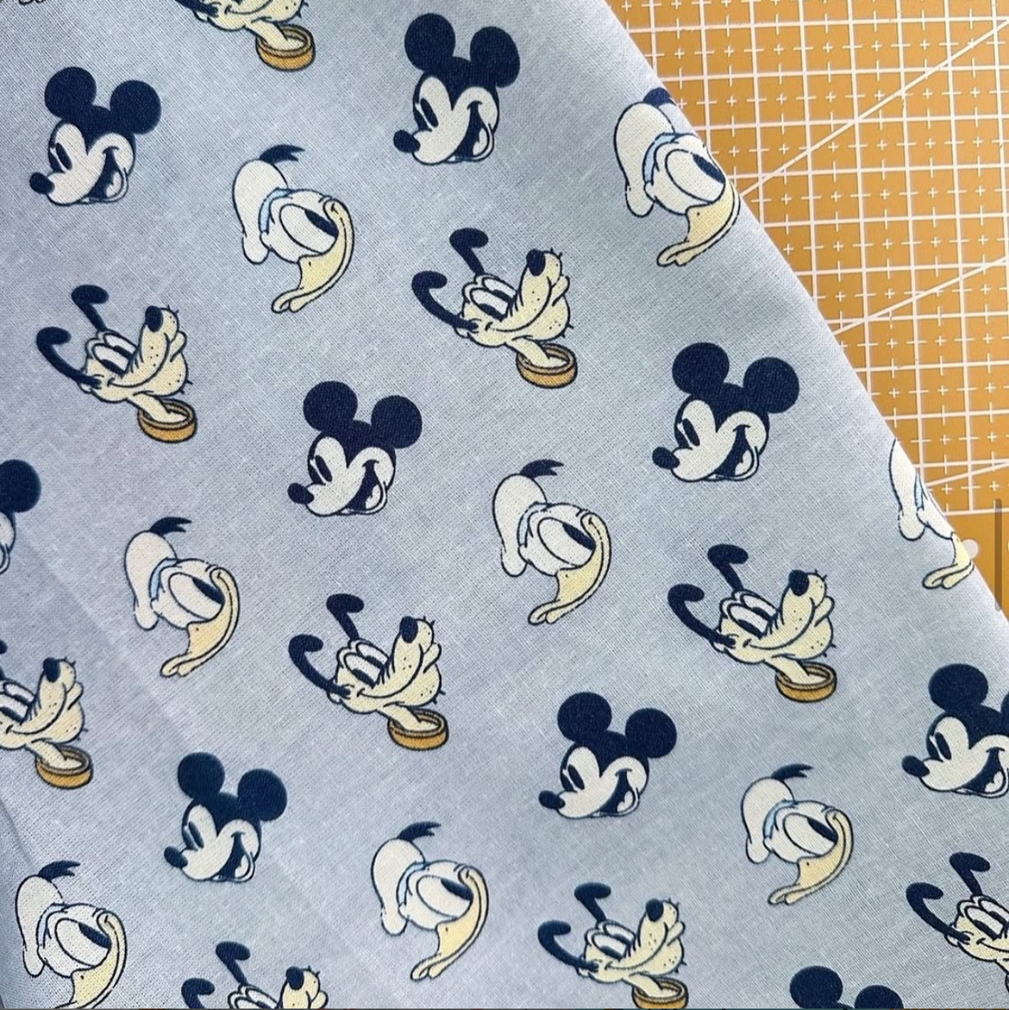 Mickey and Goofy Print Woven Cotton Fabric